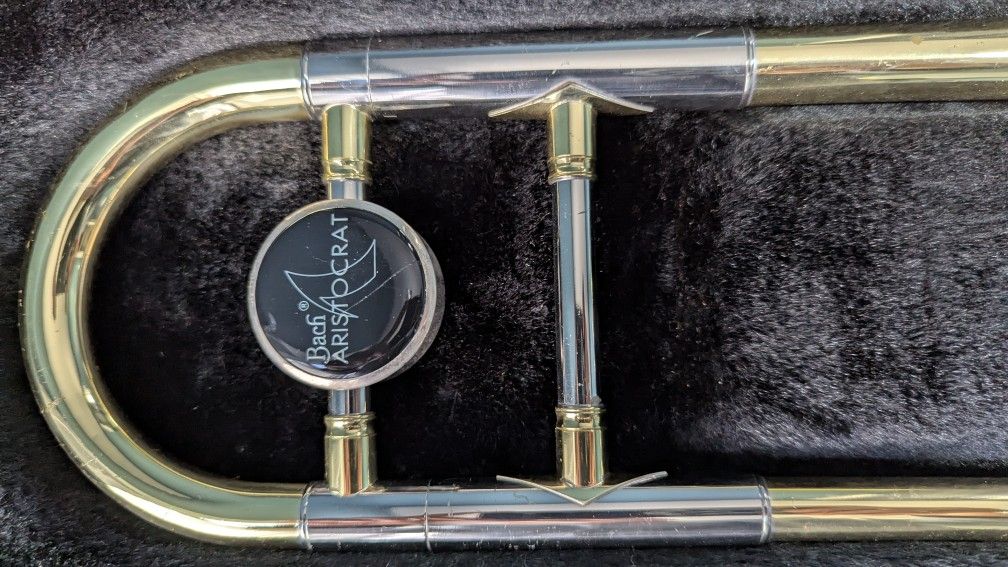 Bach Aristocrat Trombone AH(contact info removed)4