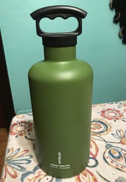 Vacuum insulated 65 oz/1,9L Stainless