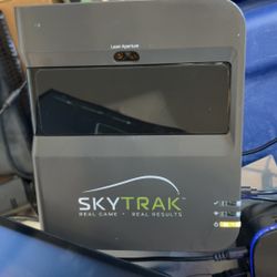 SKYTRAK Launch Monitor 