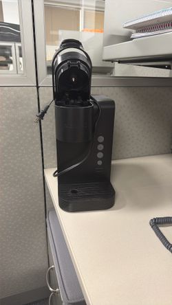 Keurig Coffee Maker – Very Good Condition