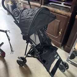 stroller 