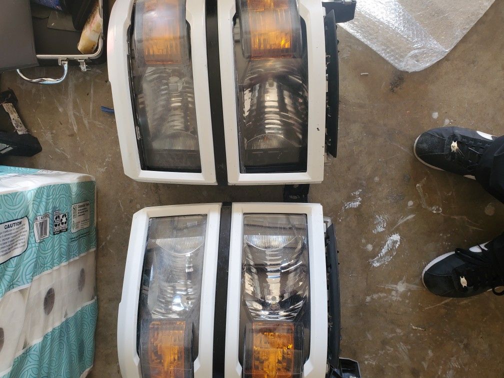 2015 Chevy Silverado Headlights 