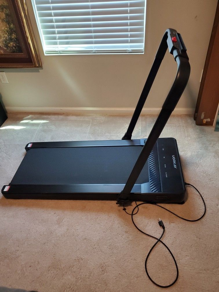 Walking Pad Treadmill 15% Auto Incline w/ Remote