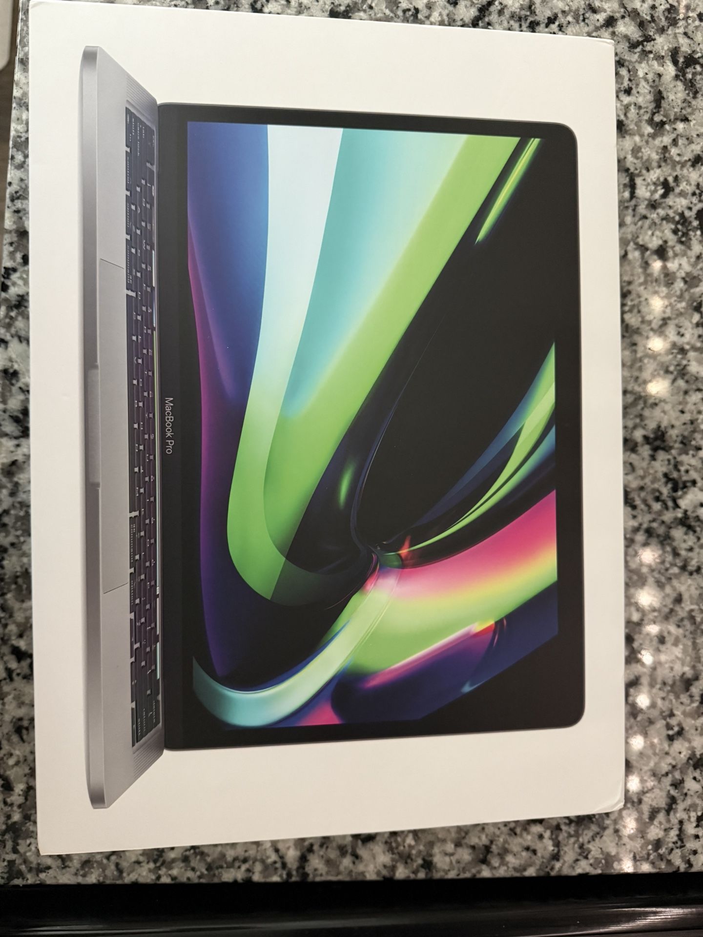 MacBook Pro 2020 M1 13.3” W/ Touch Bar