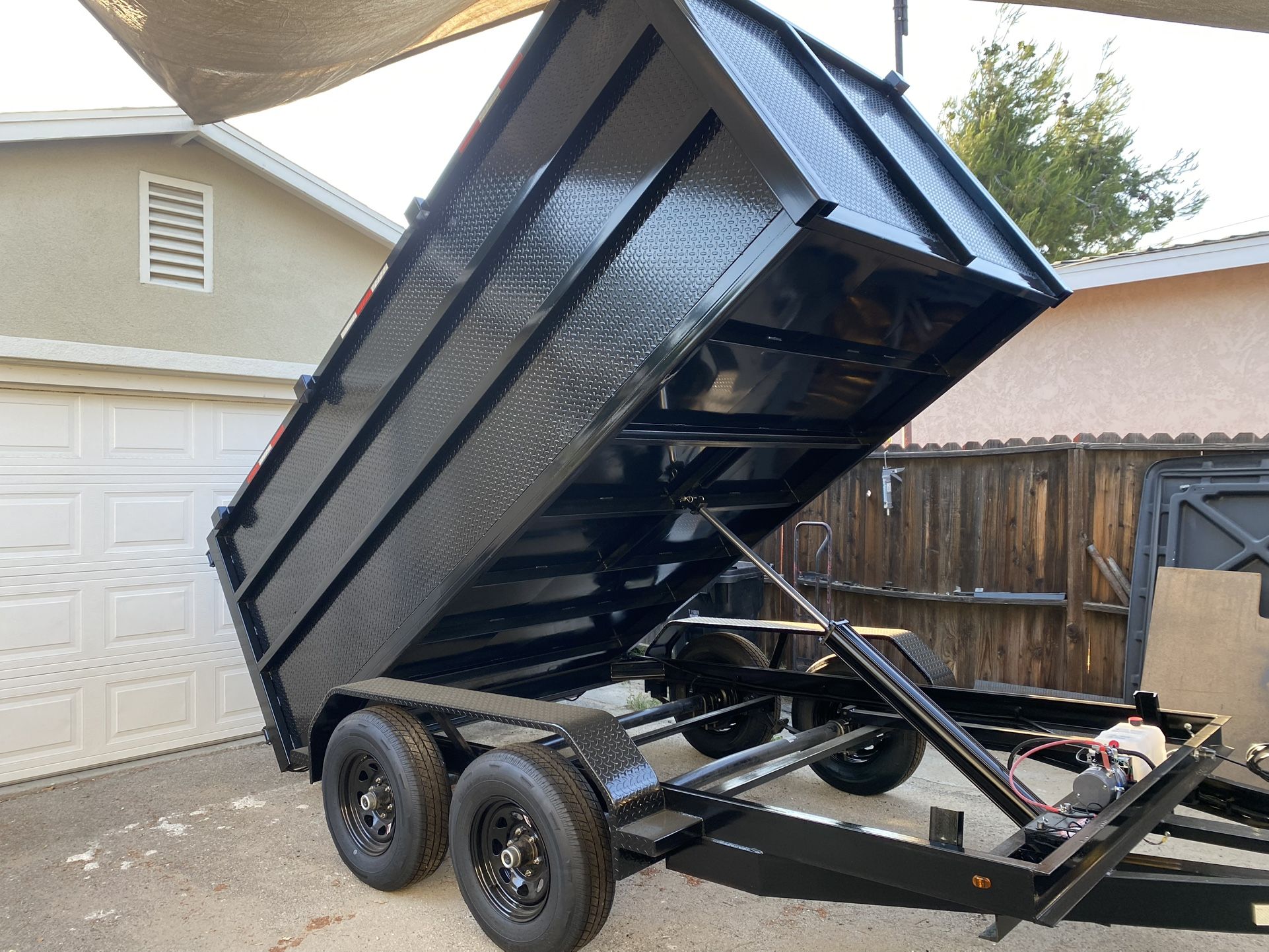 Hydraulic Dump Trailer