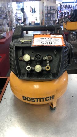 1003 Bostitch 150psi 6 gallon pancake air compressor 582791