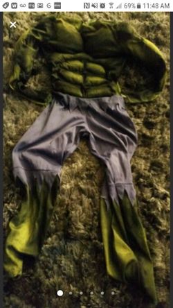 The hulk kids halloween costume size small 4/5