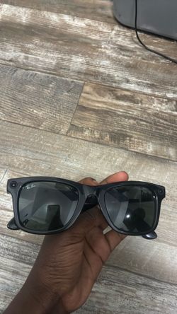 Selling ai meta glasses for 270