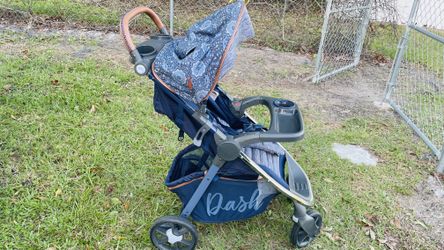 Dash Stroller | Great condition | Selling ASAP