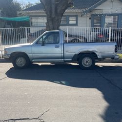 Toyota Pick Up 1989 Year 