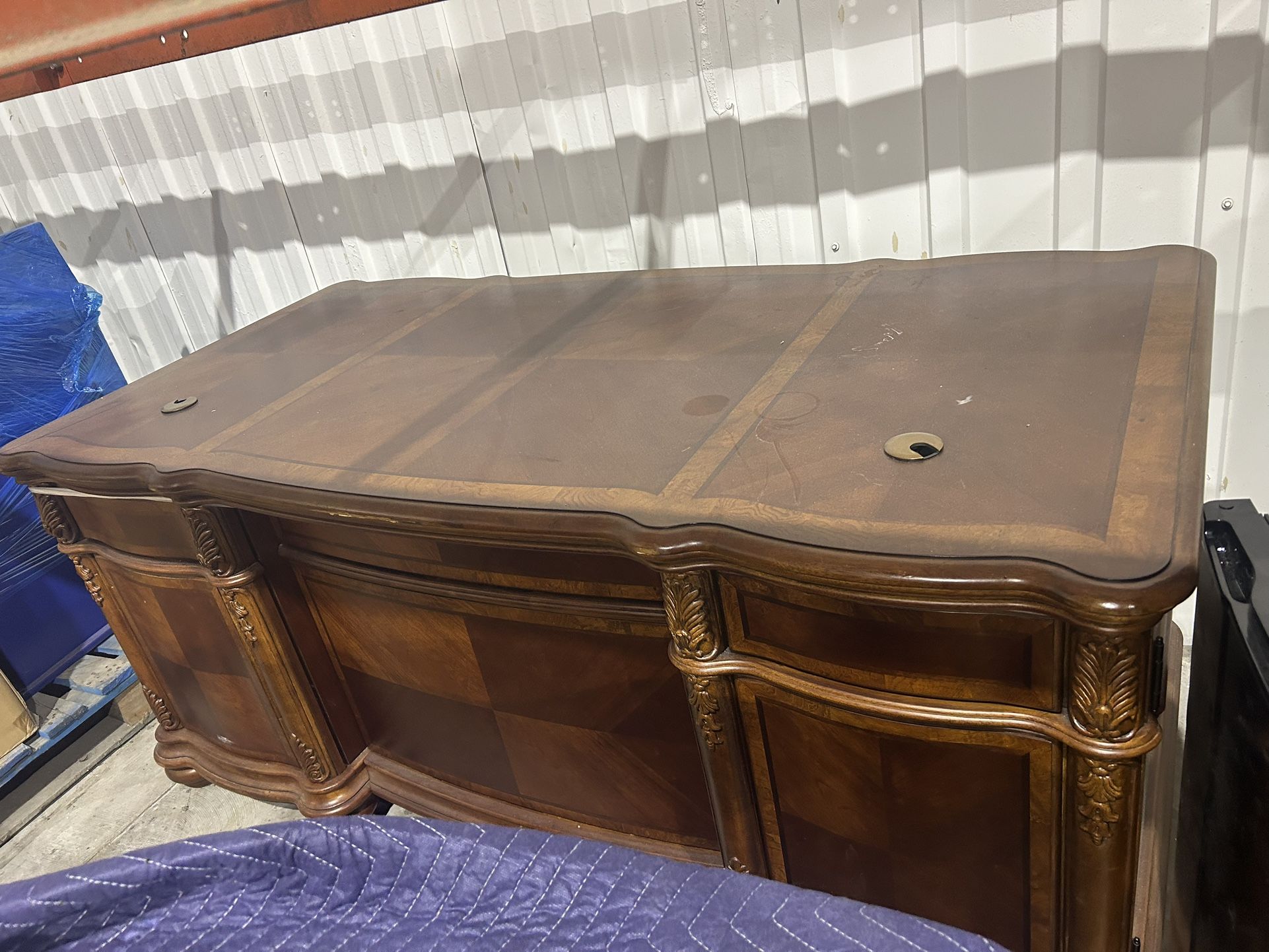 Desk Set