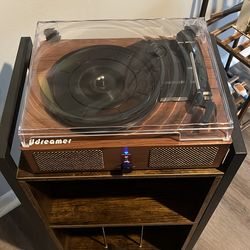 Udreamer Record Player and stand