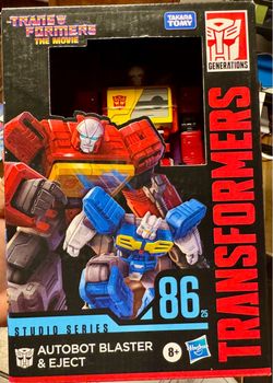 Transformers Studio Series 86-25 Autobot Blaster & Eject