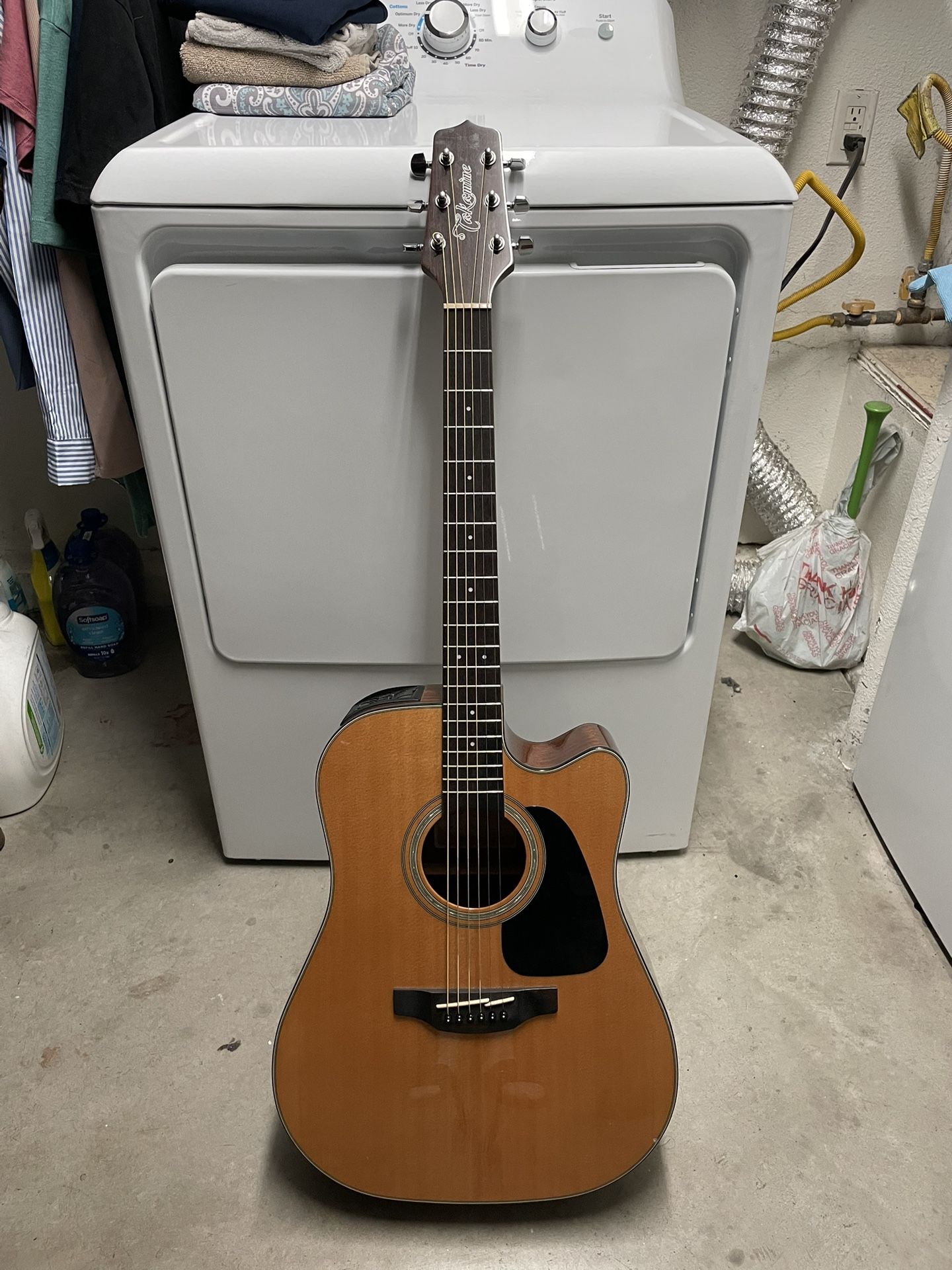 Takamine G Series 6 String