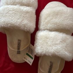 Yarn And Sea Slippers Size Large
