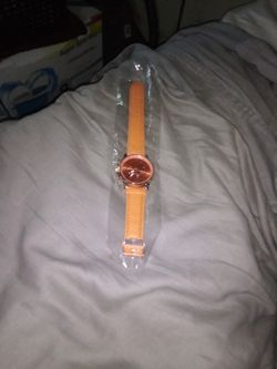 Lin Times Women's Platinum Quartz Watch