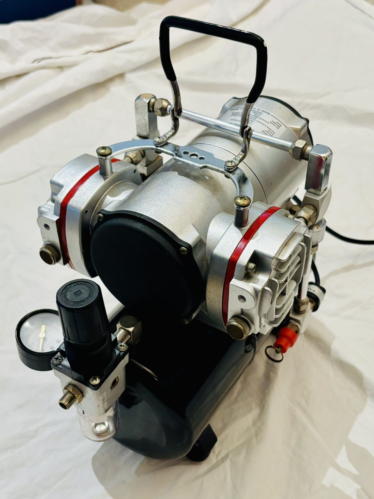 Master Airbrush TC-828 Air Compressor - 1/4 HP Twin Cylinder, 3L Air Tank
