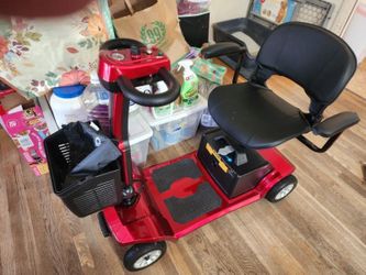 Mobility scooter (Like new )