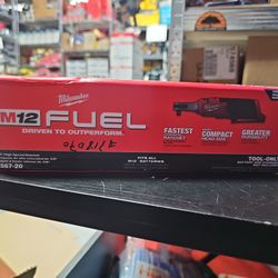 Milwaukee M12 Fuel 3/8 High Speed Ratchet 