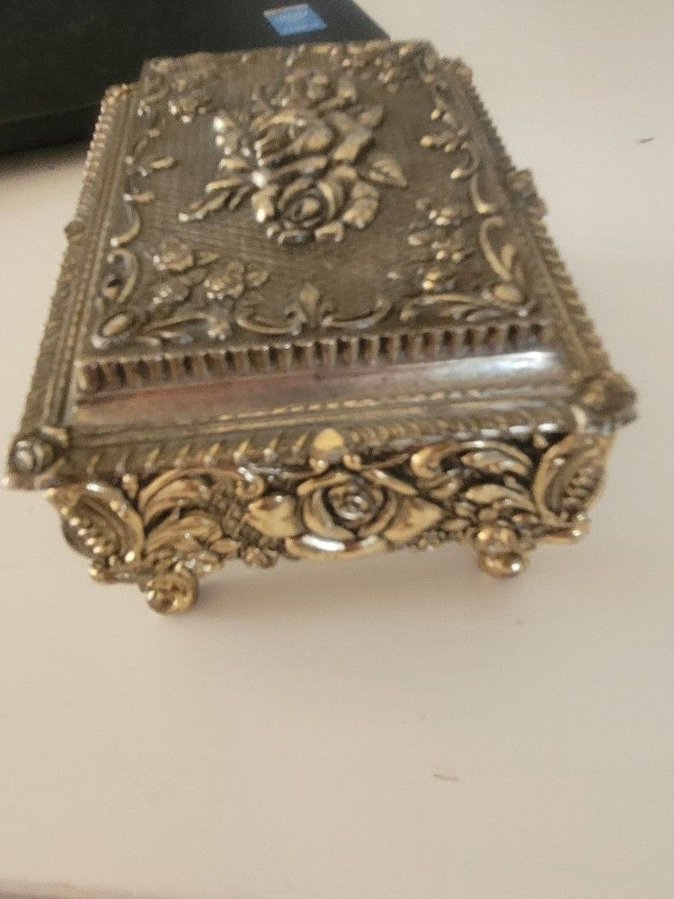 Unique Antique Music Box.made In Japan, There Is Compartment For Jewelry 