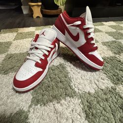 Nike Air Jordan 1 Low Gym Red