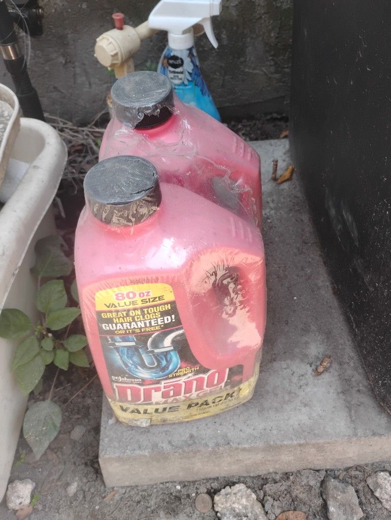 Drano Drain Cleaner - Two 80 Ounce Jugs