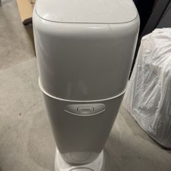 Diaper Genie 