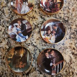 12 GONE WITH THE WIND COLLECTIBLE PLATES 
