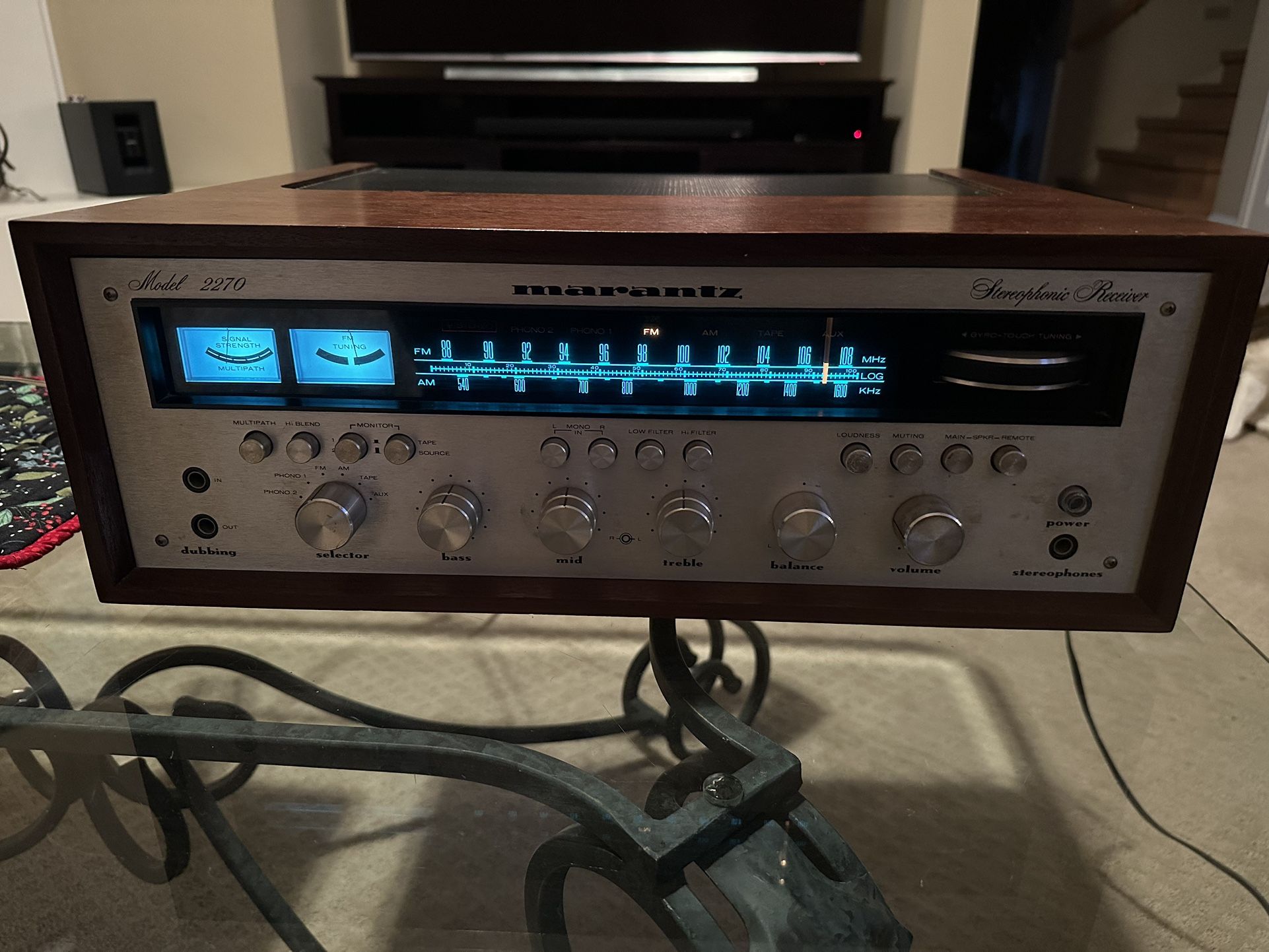 Marantz 2270 AM-FM Stereo Receiver