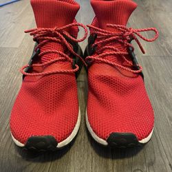 Men’s Adidas Size 9