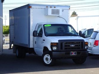 2013 Ford E-450 Cutaway