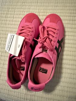 Onitsuka Tiger Pink! Mexico 66