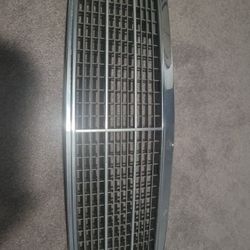 98-00 Mercedes C230/C280 Grill. OBO