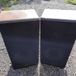 Fisher Speakers 