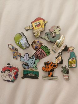 Variety of Enamel Pins Disney, SpongeBob, plants, Y2K