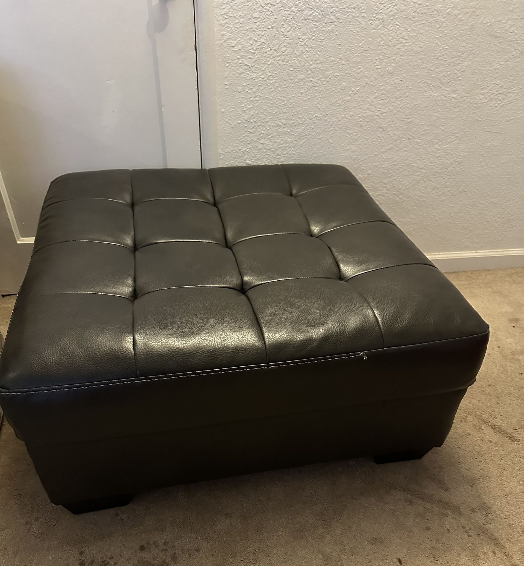Ottoman Black 
