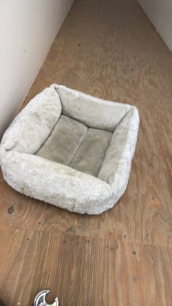 Small dog bed
