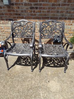 Beautiful very heavy duty high quality Patio Chairs by CHAIR KING HIGHER QUALITY PATIO FURNITURE only 225$ both or 125$ each