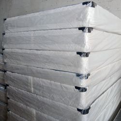 $99 Queen boxspring brand new free delivery same day
