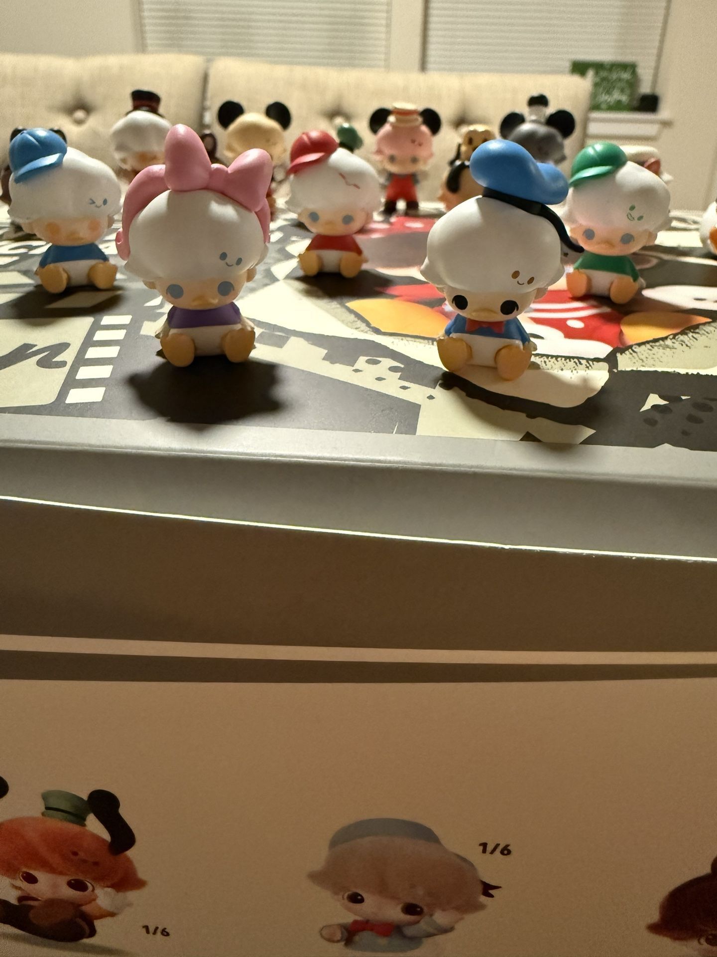 POP BEAN DIMOO WORLD × DISNEY Classic Series