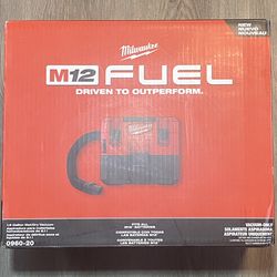 Milwaukee M12 FUEL 12-Volt Lithium-Ion Cordless 1.6 Gal. Wet/Dry Vacuum