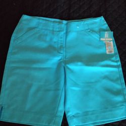 PGA TOUR GOLF SHORTS TURQUOISE  WOMEN'S SIZE 6