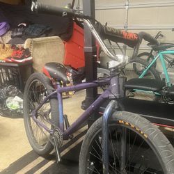 26inch Wheelie Bike “READ DESCRIPTION” WILL TRADE FOR SO CAL FLYER OR ANY SE