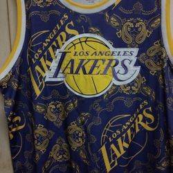 2XL Lakers Jersey