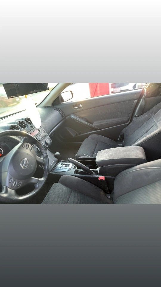 2011 Nissan Altima Coupe 2.5s