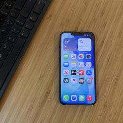 iPhone 13 ( Unlocked) 128gb Black Color