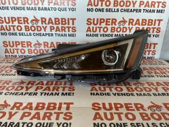 2019 Elantra Headlight DRIVER Halogen COMPLETE ⚡️ 2020