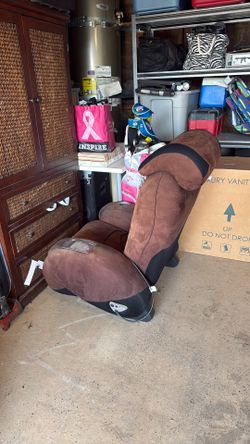 Reclining, Massaging, Chair