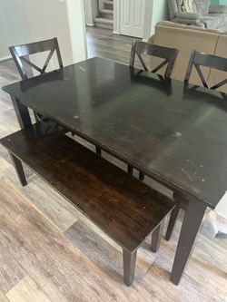 Kitchen table