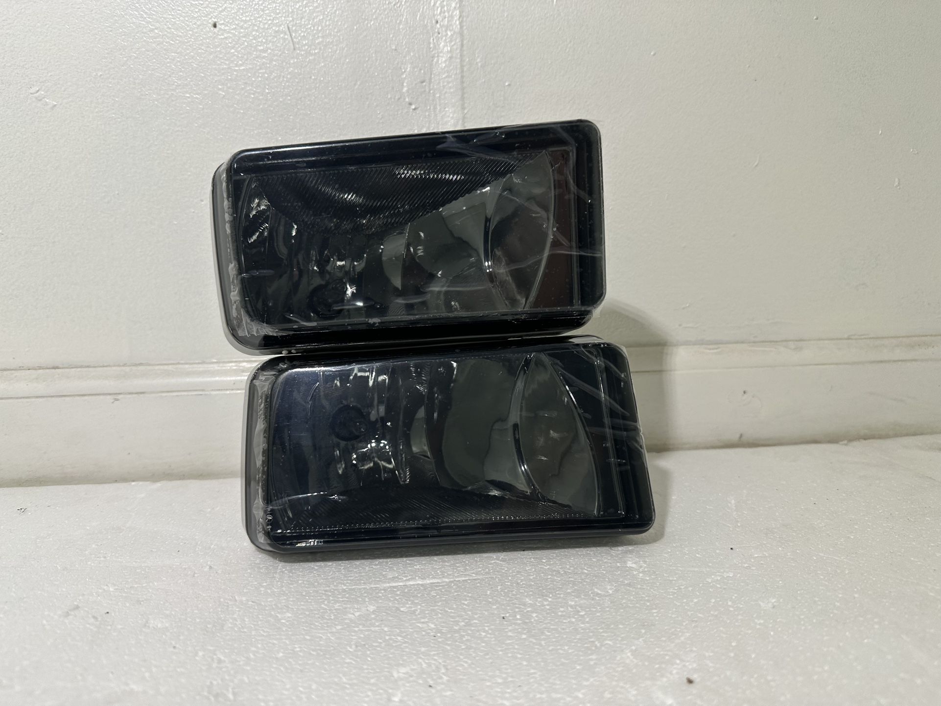 Chevy Silverado smoke fog light year 2007 to 2015